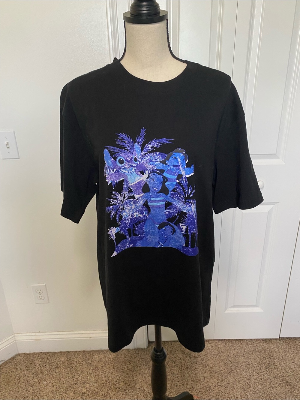 NWOT Wahine + Disney Lilo and Stitch Gender Inclusive Cotton Tshirt